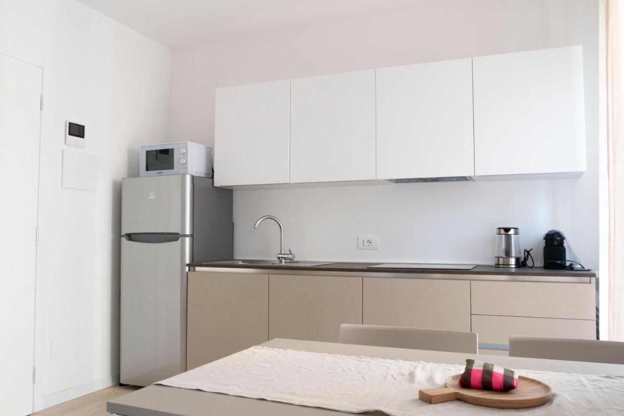 Regi Apartments Pacengo Di Lazise エクステリア 写真