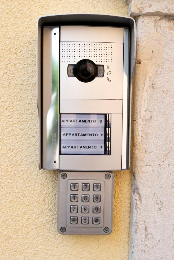 Regi Apartments Pacengo Di Lazise エクステリア 写真