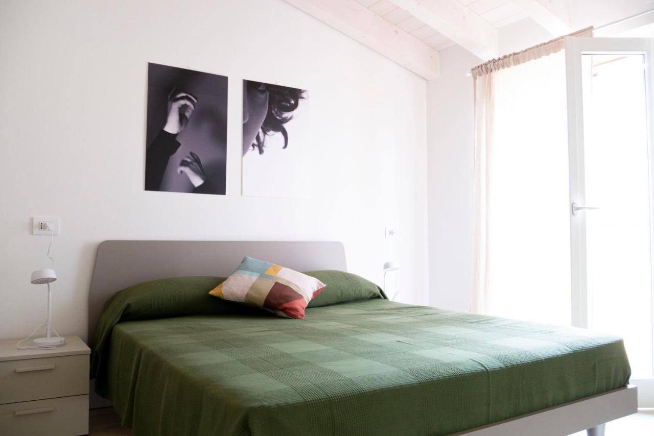 Regi Apartments Pacengo Di Lazise エクステリア 写真